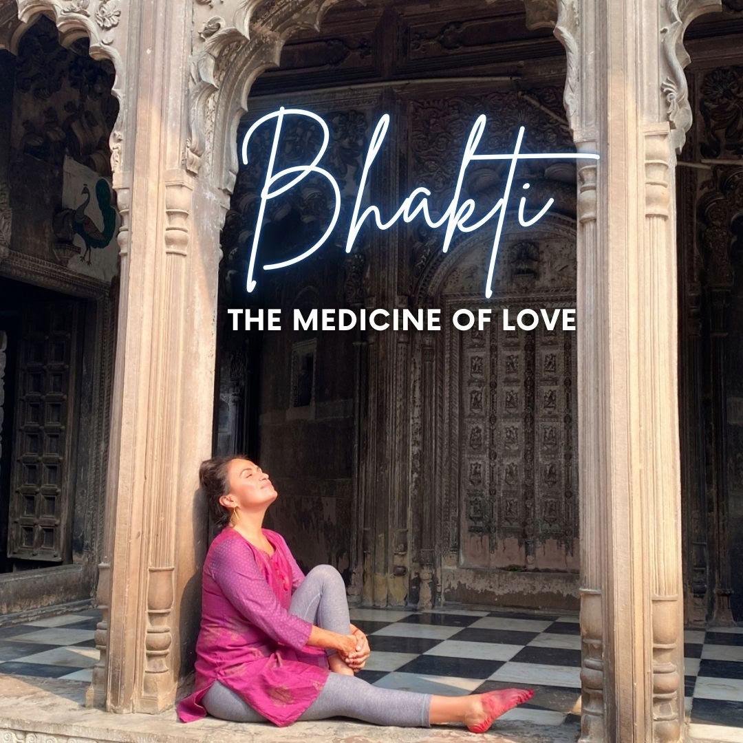 300HR YTT | Chakra Flow University – Sanskrit & Devanagari: Ein tiefer Einblick in die Bhagavad Gita