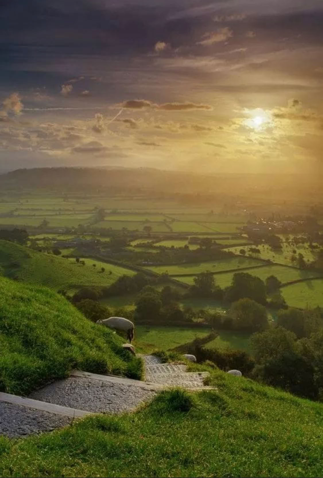 Meditations-Retreat zu den heiligen Stätten von Glastonbury – Donnerstag, 24. Juni, 17:00 Uhr - Sonntag, 27. Juni, 10:30 Uhr