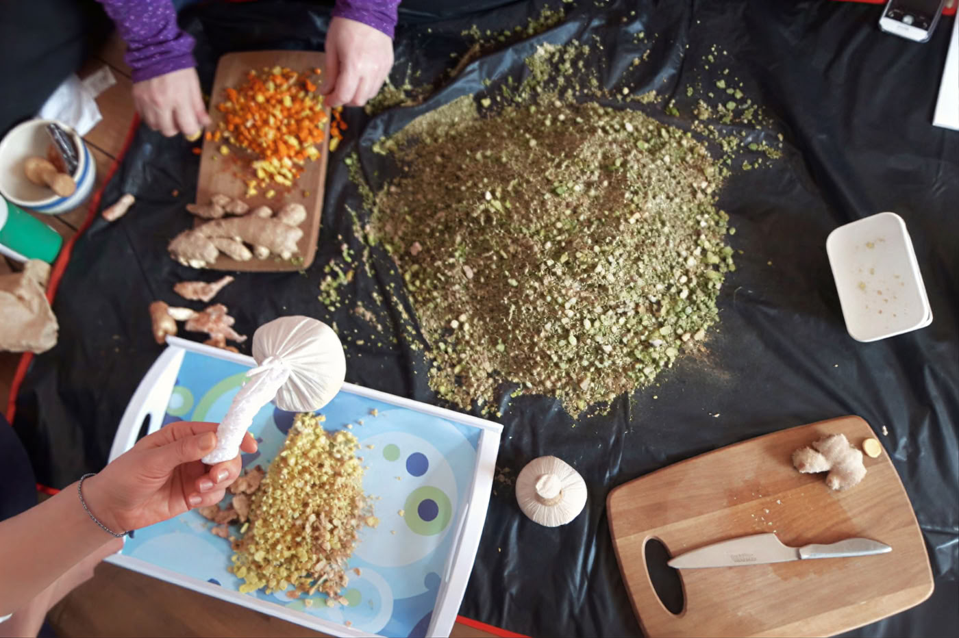 Workshop mit Kräuterstempeln