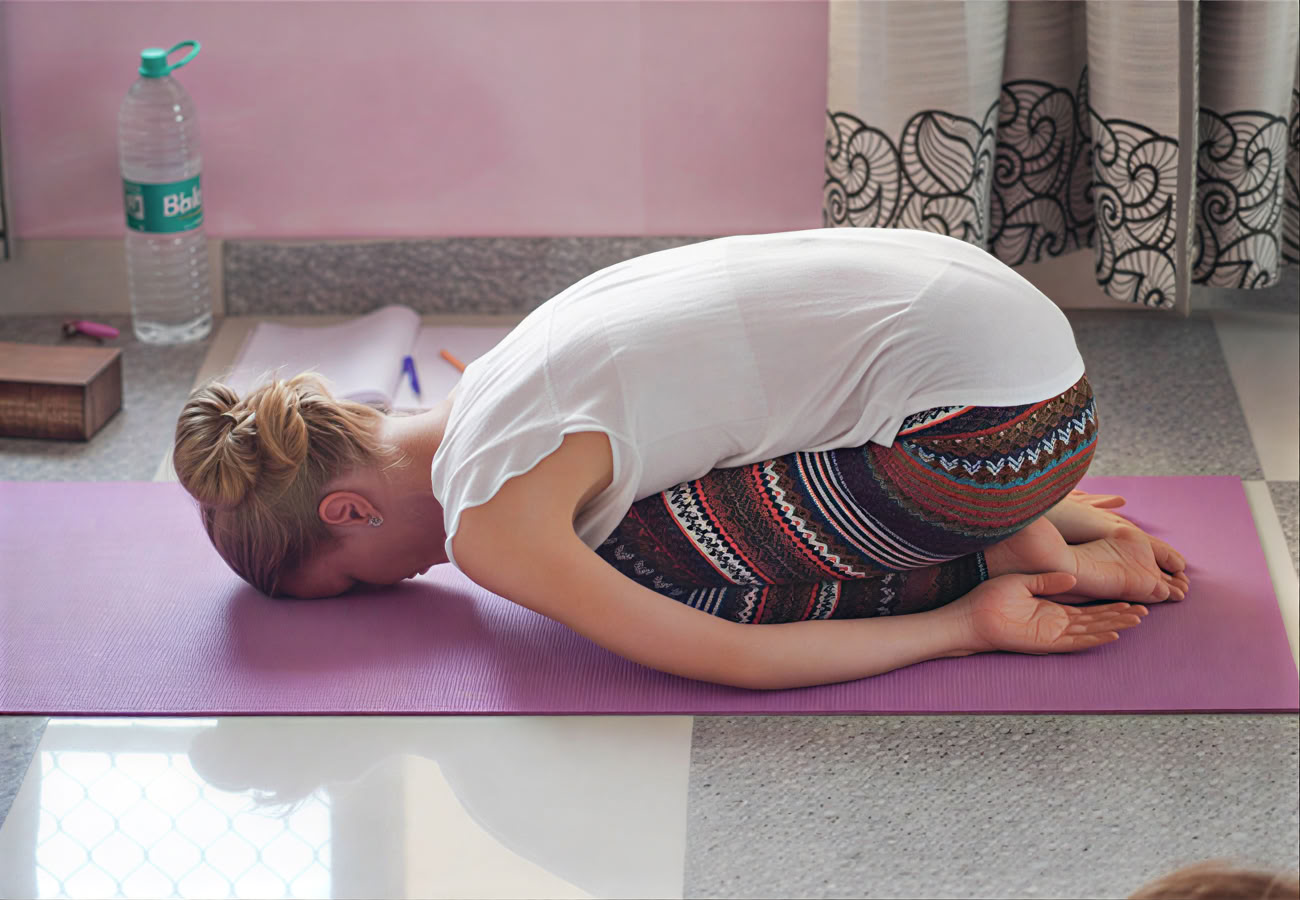 10-tägiges erfrischendes Wasserfall-Wander-Yoga-Retreat