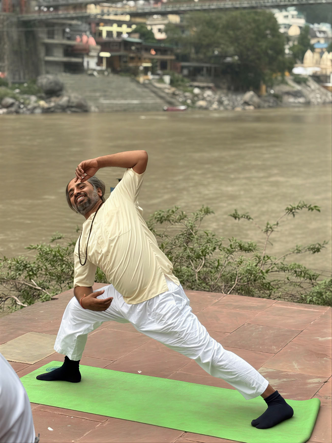 500-Stunden-Yogalehrer-Ausbildung in Rishikesh