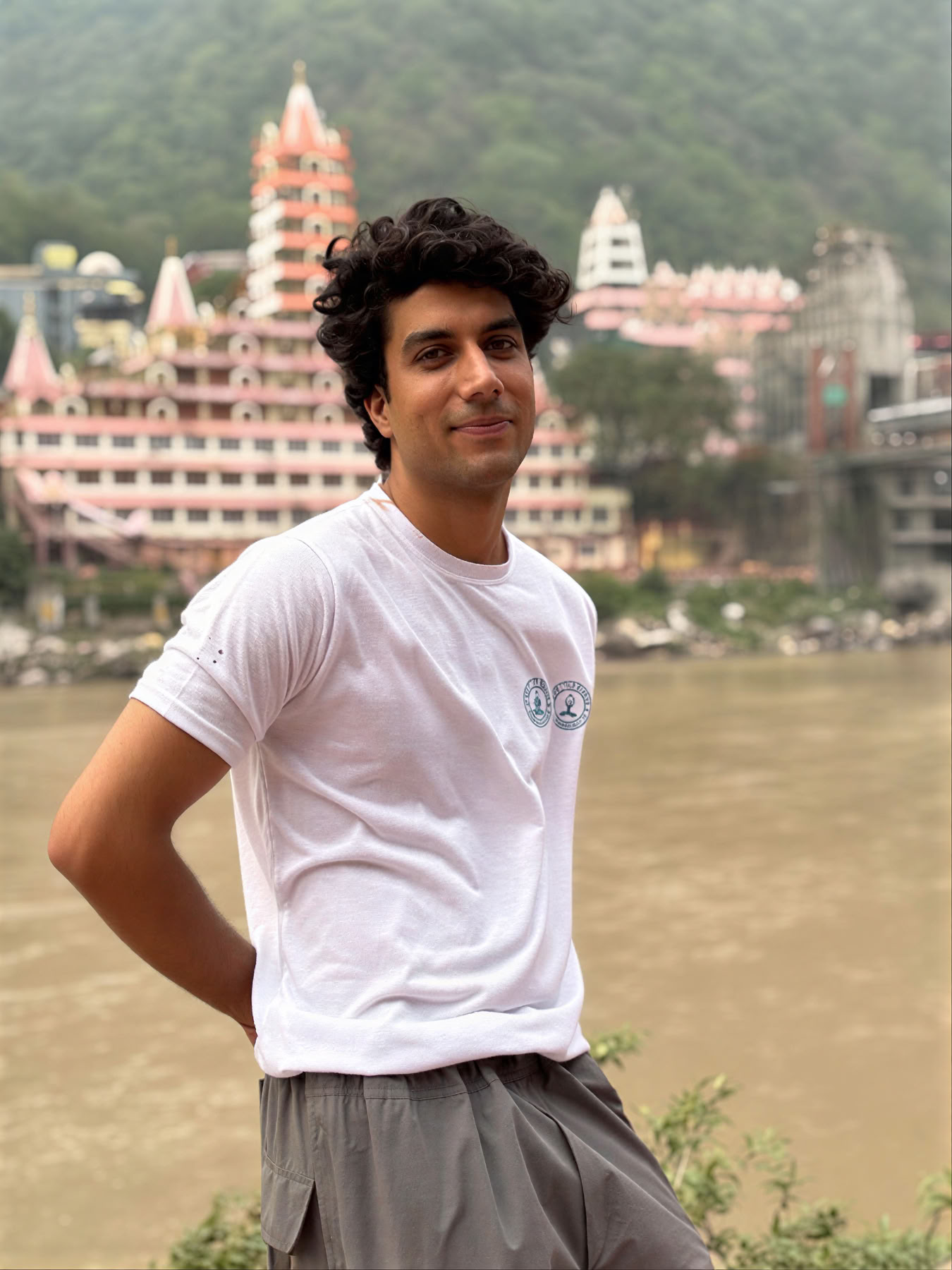 500-Stunden-Yogalehrer-Ausbildung in Rishikesh