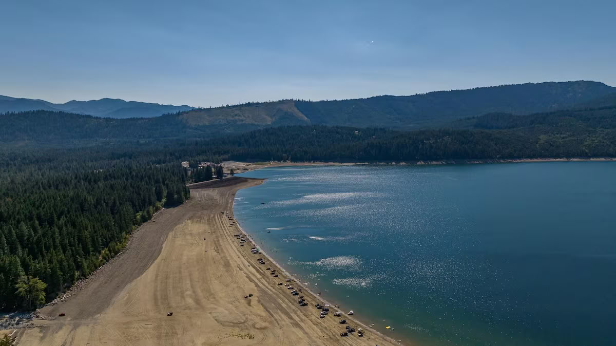 Yoga-, Wander- und Pickleball-Retreat an den Cascades