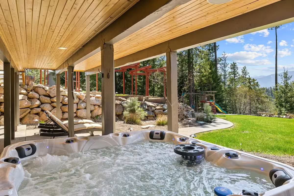 Yoga-, Wander- und Pickleball-Retreat an den Cascades
