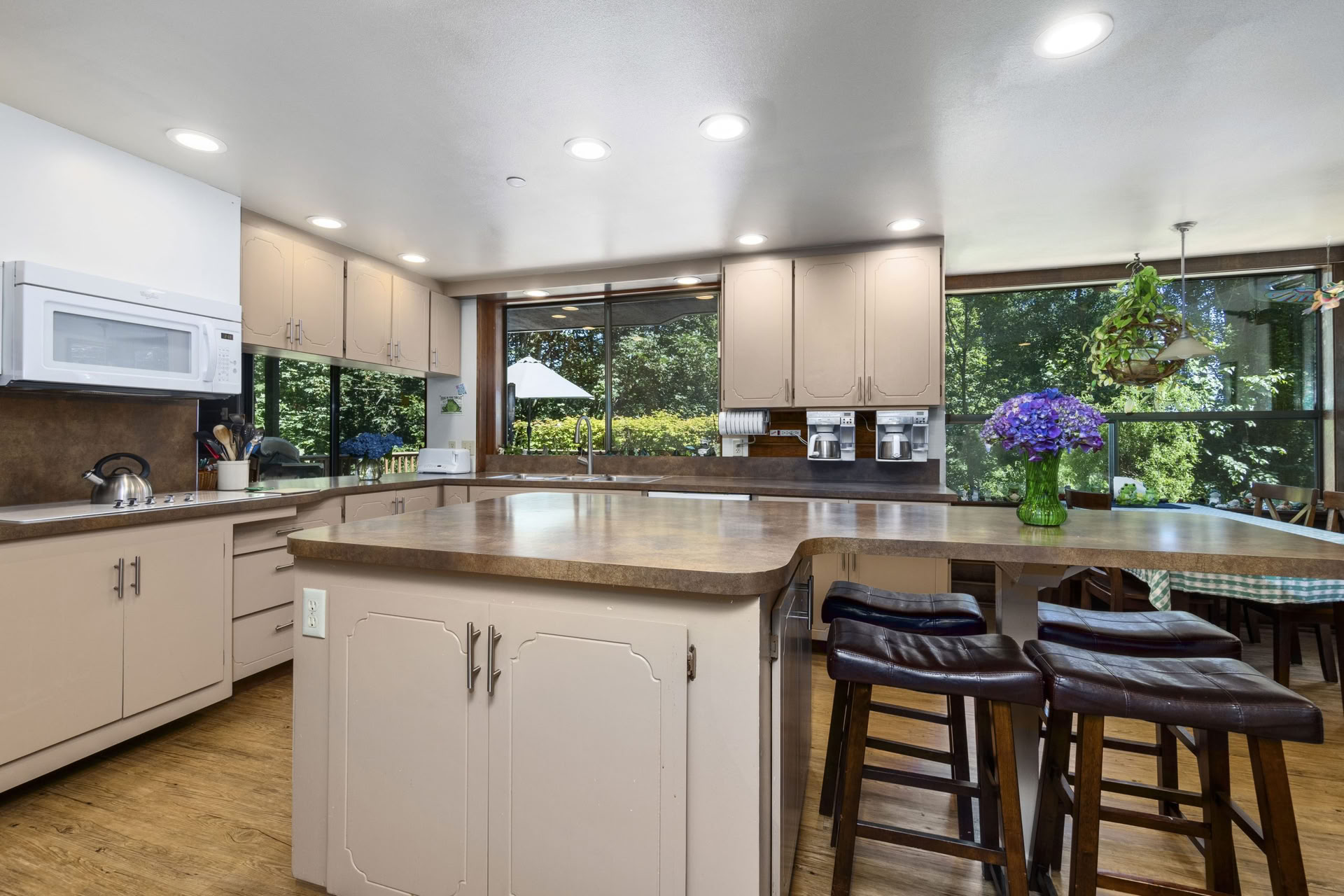 Heilendes Retreat in Frog Creek, WA