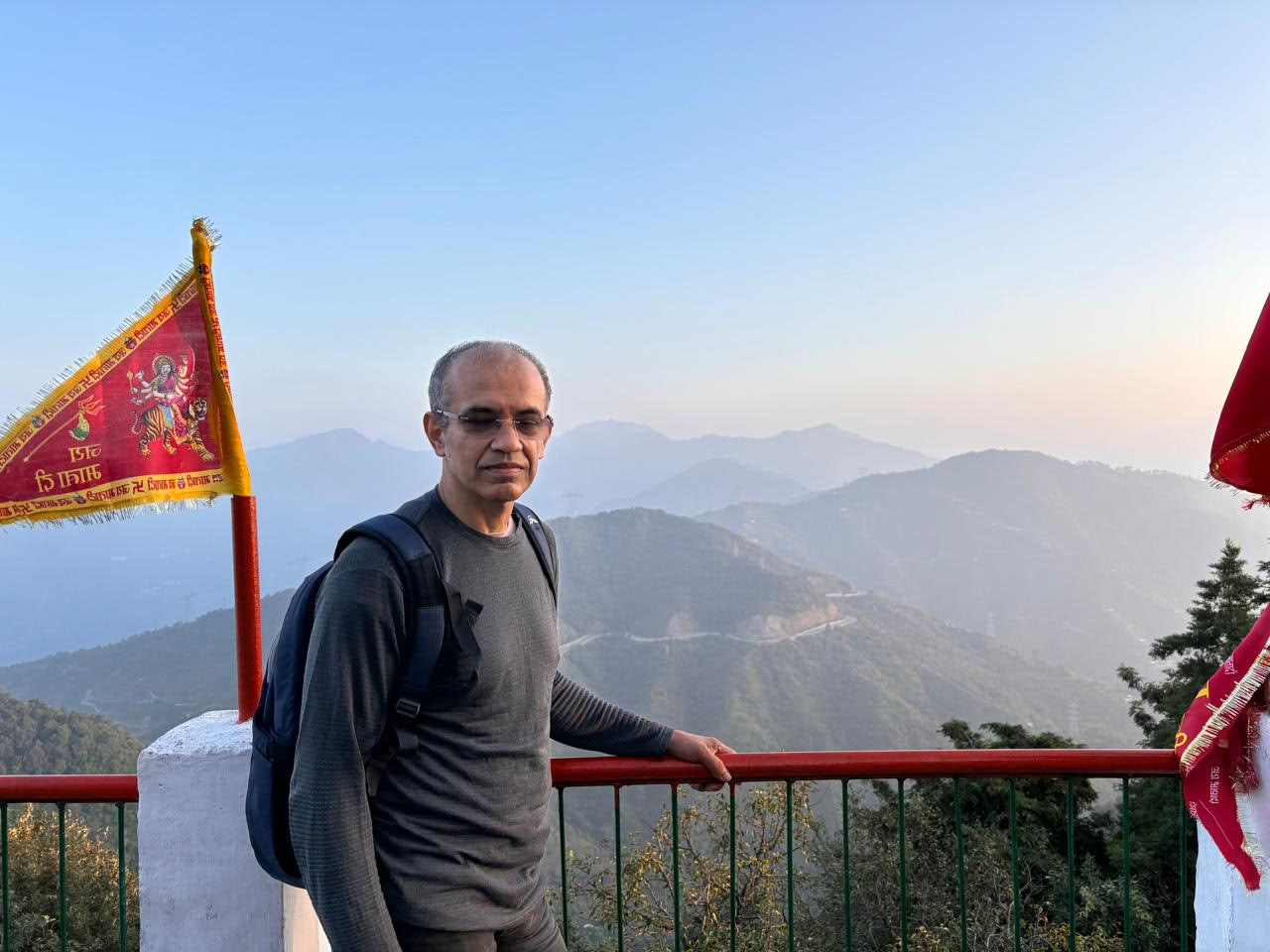 100-stündige Yogalehrerausbildung in Rishikesh