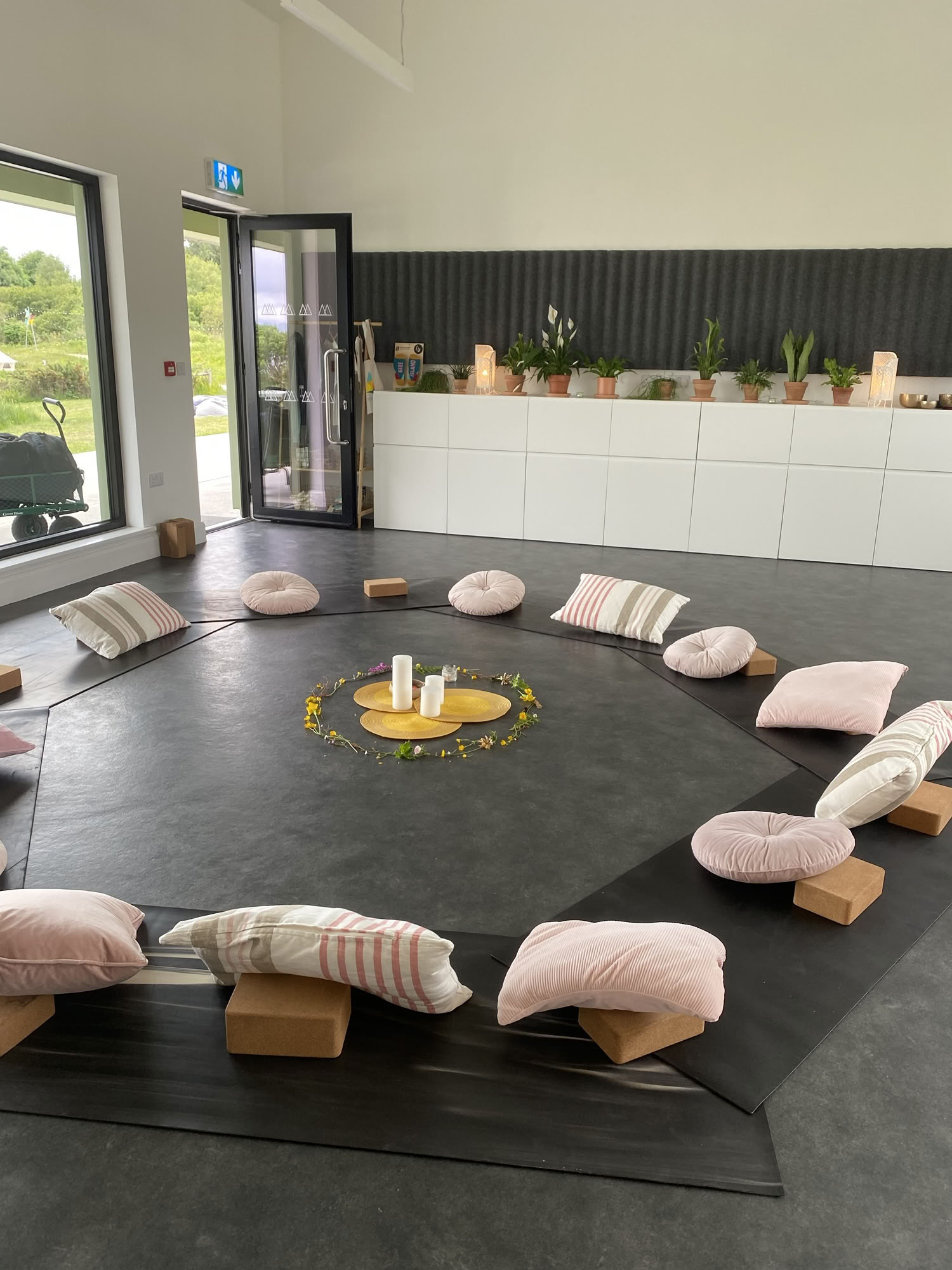 Erneuerungs-Retreat: Ein magisches Wochenende auf Bere Island