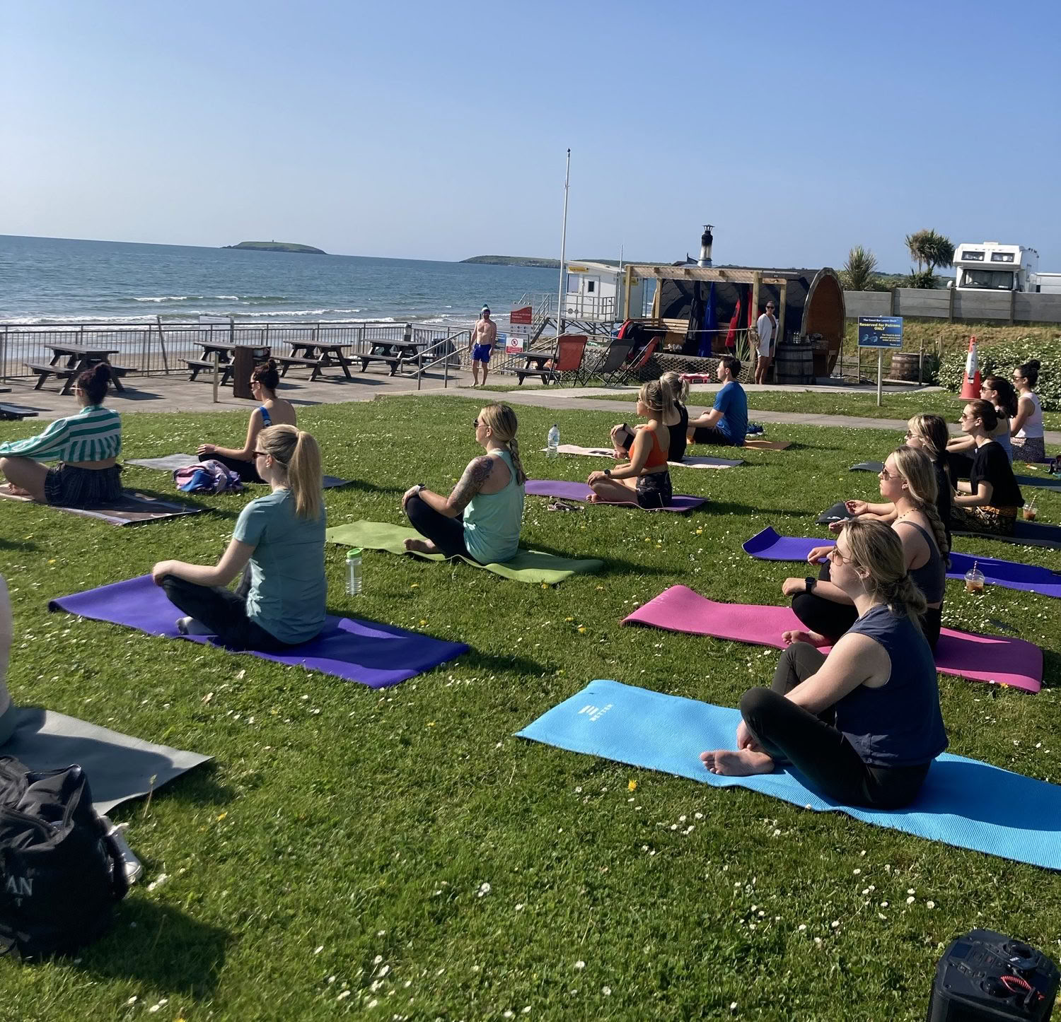 Erneuerungs-Retreat: Ein magisches Wochenende auf Bere Island