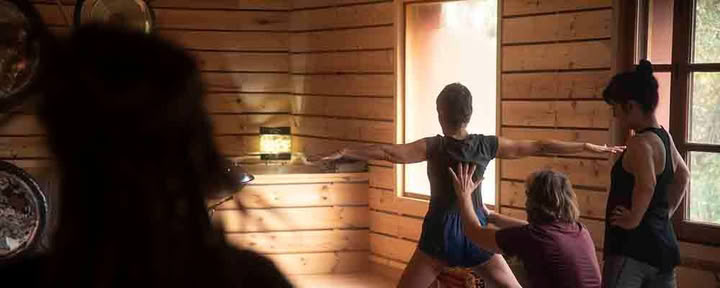 Iyengar-Yoga und Stille-Retreat «Antar Mouna, die innere Stille»