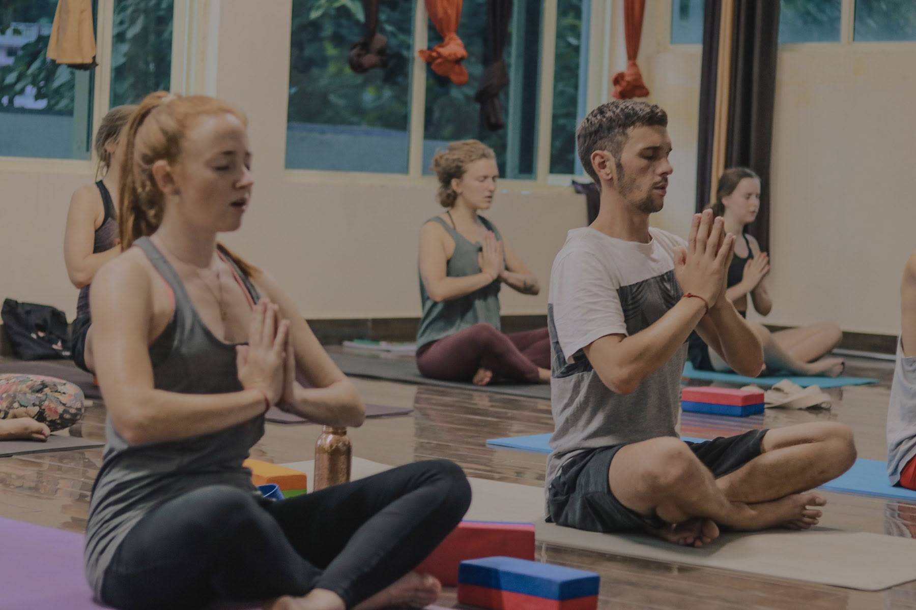 Aerial-Yoga-Lehrerausbildungskurs – 25. Jan. bis 29. Jan. 2027
