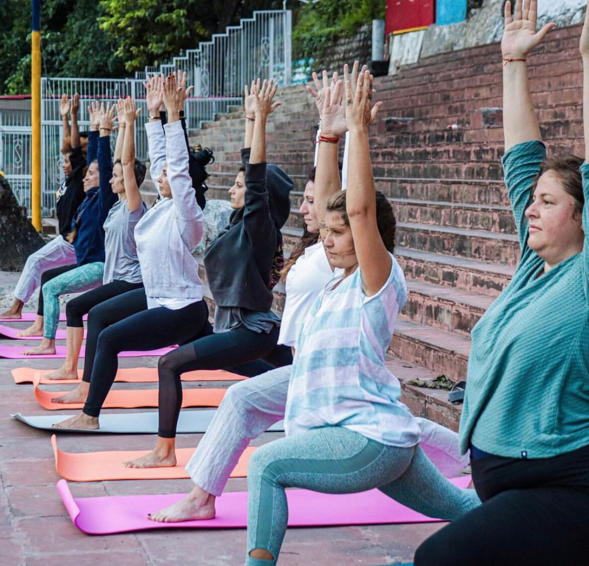100-stündige Yoga-Lehrer-Ausbildung
