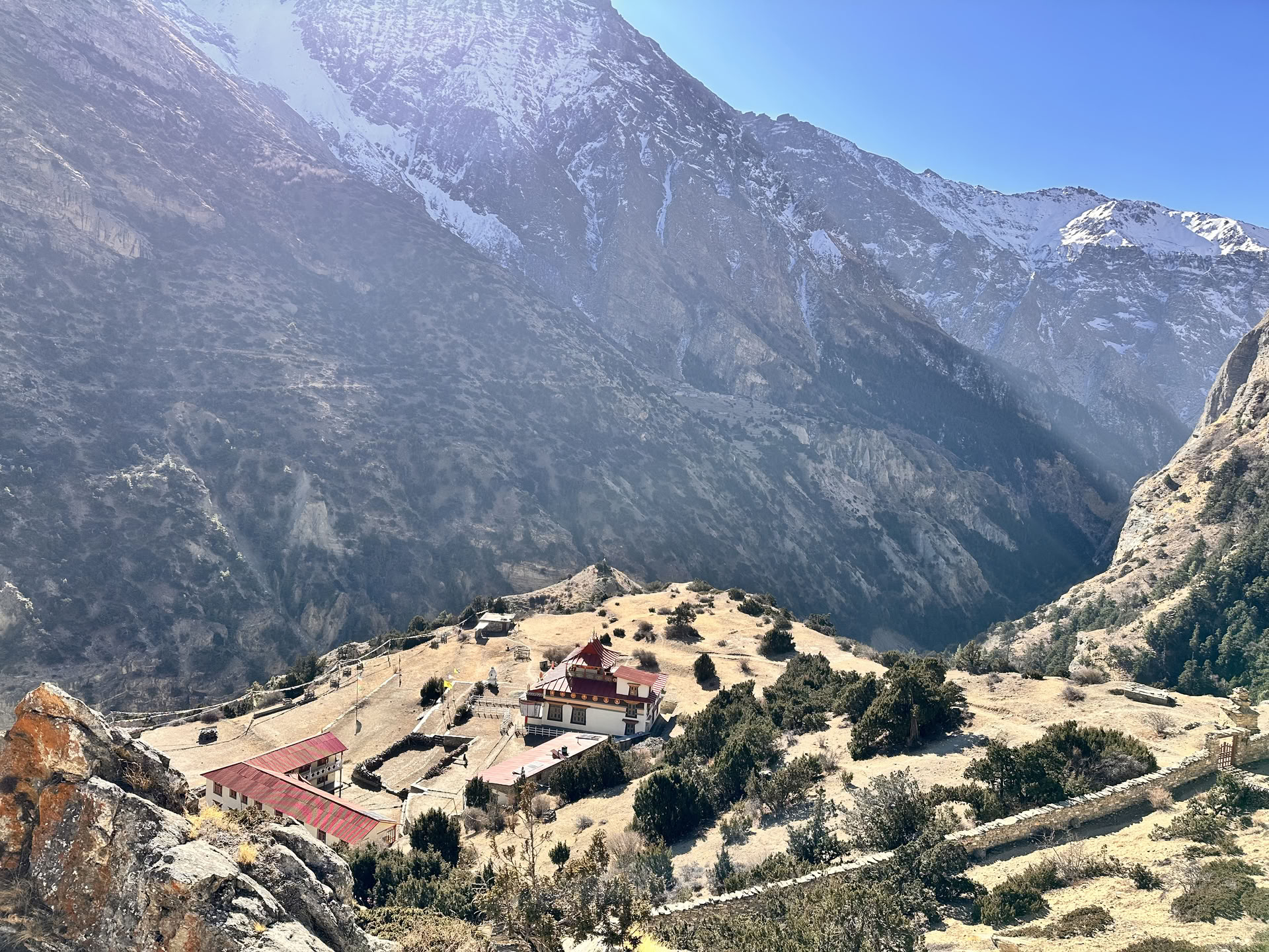 Yoga-Trekking auf dem Annapurna Circuit mit dem Tilicho-See
