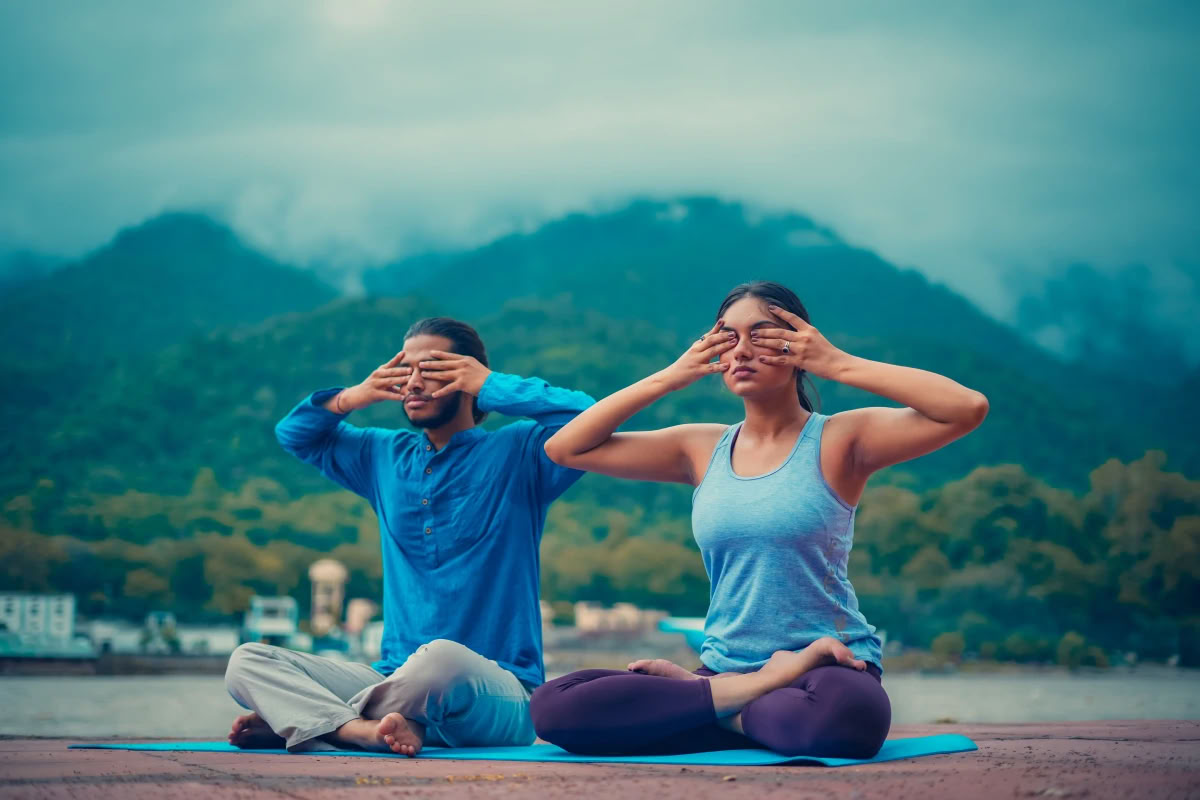 200-Stunden-Yogalehrer-Ausbildung in Rishikesh