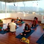 200-Stunden-Yoga-Lehrerausbildung – Track 1