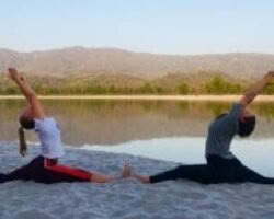 200-Stunden-Hatha-Ashtanga-Vinyasa-Lehrerausbildung in Rishikesh