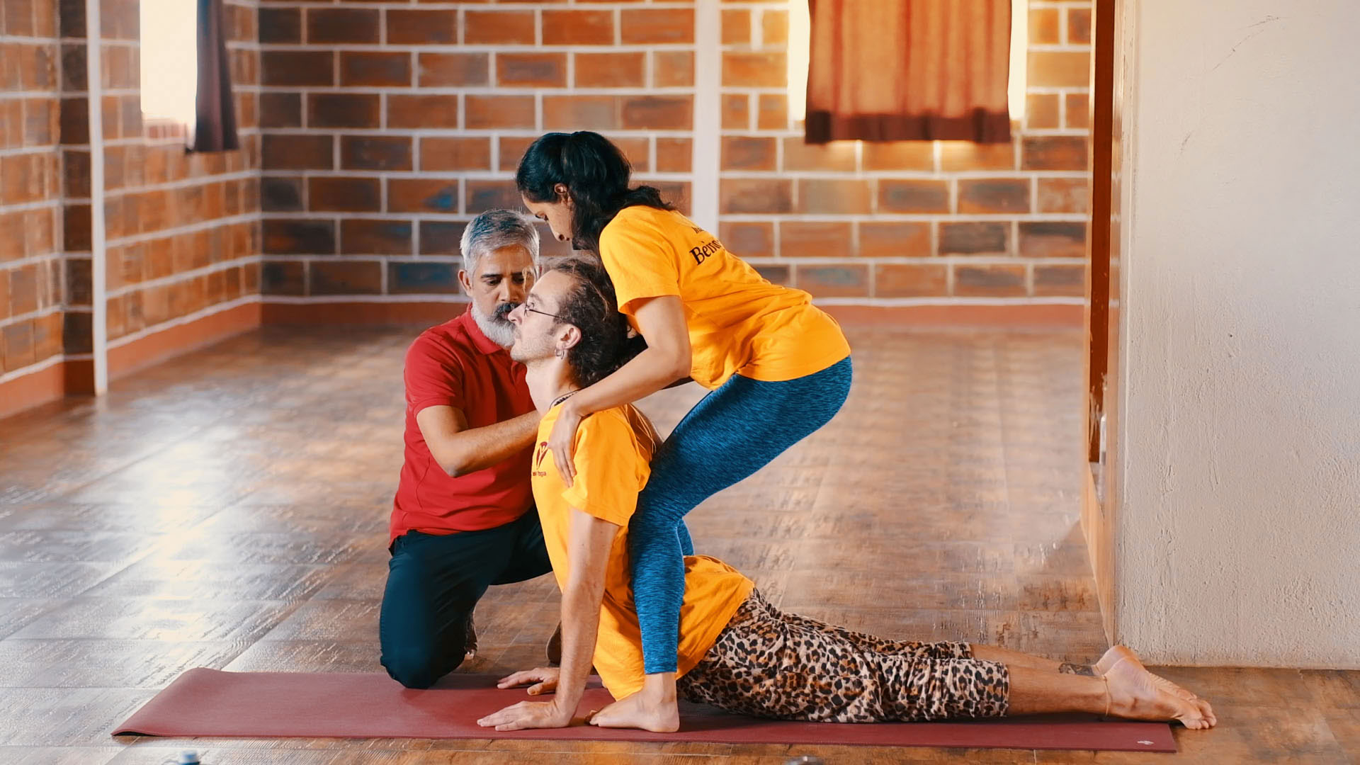 Ashtanga-Yoga-Lehrerausbildung
