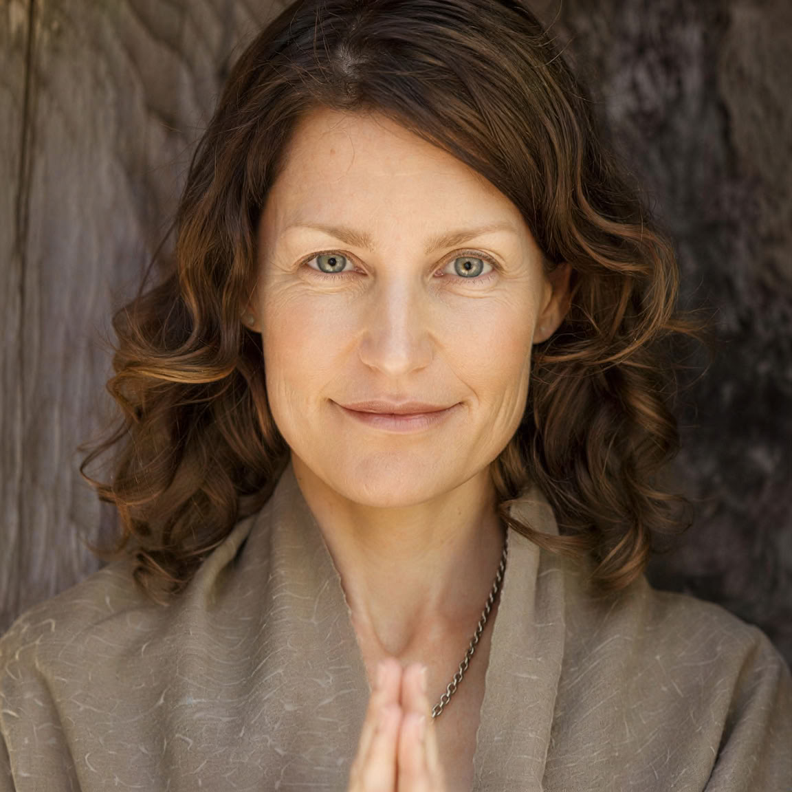 Wahrer Körper, wahres Selbst: Radikale Präsenz durch Zen und Yoga auf der Green Gulch Farm