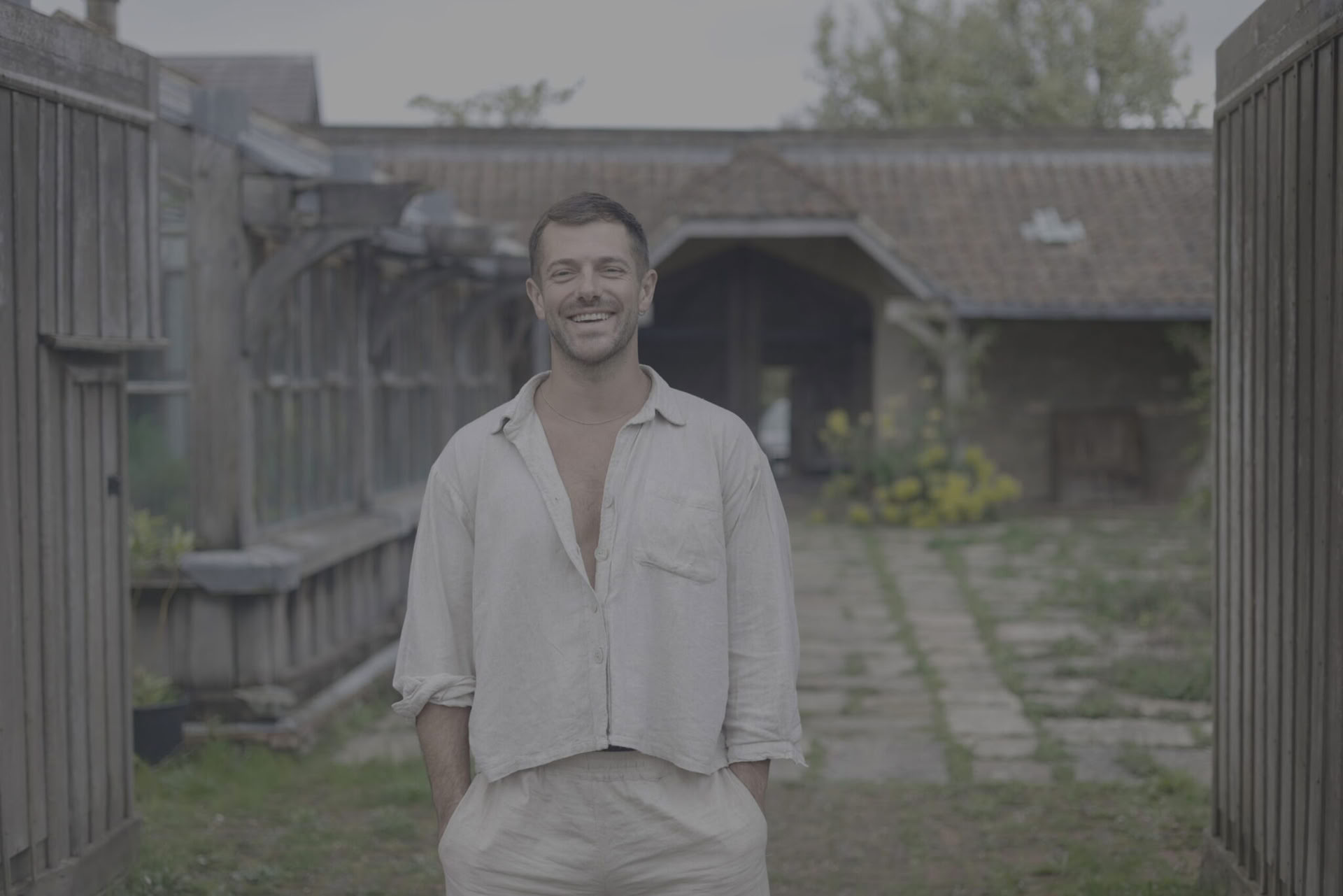 Das Retreat zur Sommersonnenwende mit Alex Mytton und 42 Acres