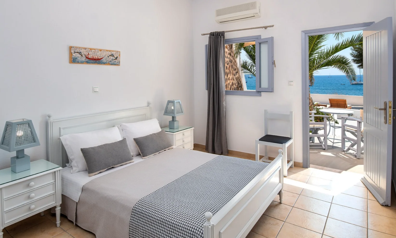 Yoga-Urlaub auf Santorin