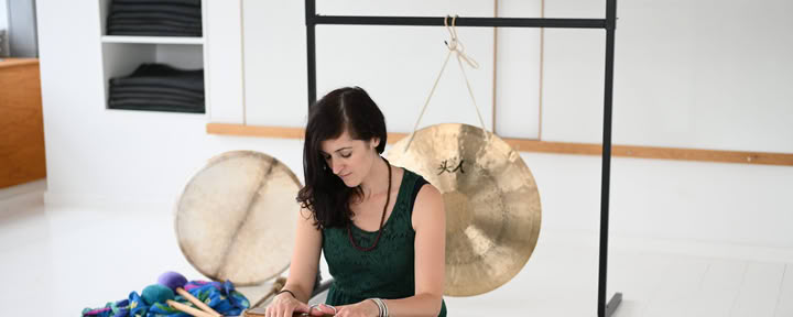 Kakao-Zeremonie & nächtliche Gong-Puja