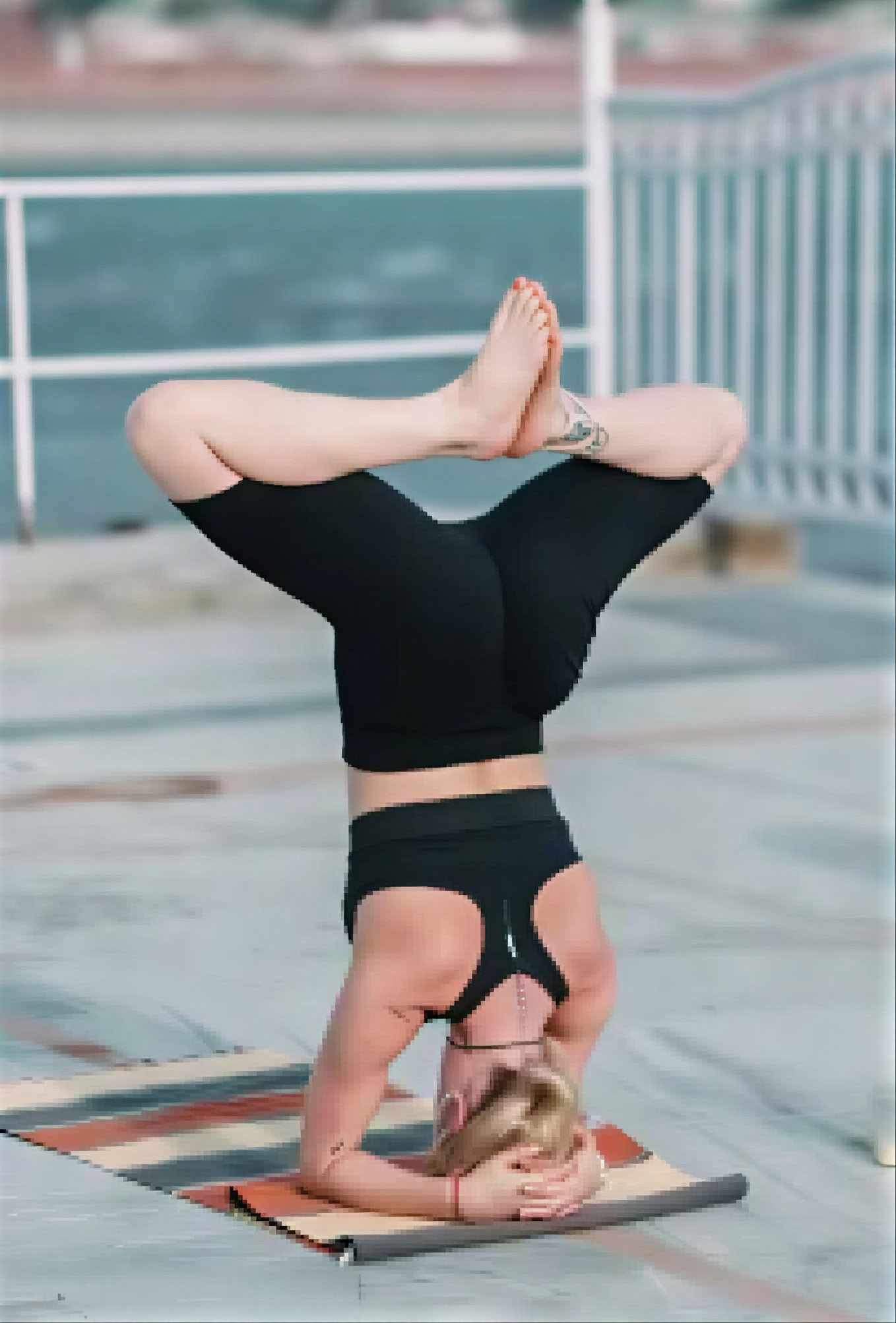 Dynamischer Vinyasa Flow für Kraft, Mobilität & Energie