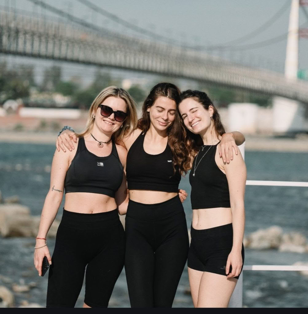 Dynamischer Vinyasa Flow für Kraft, Mobilität & Energie