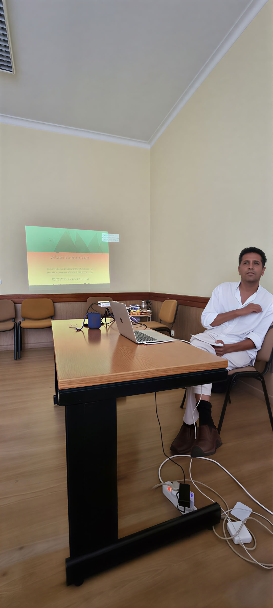 Dr. Ameet Aggarwal ND, Naturheilkundler, Homöopath, Psychotherapeut
