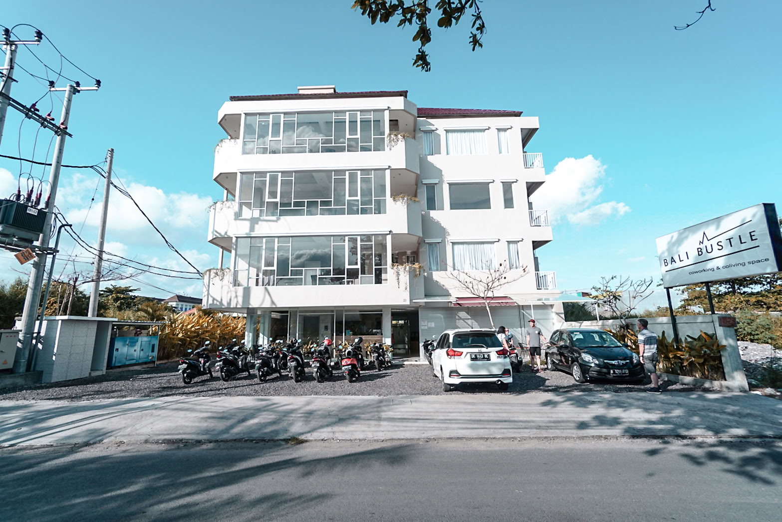 Bali Bustle Coworking- und Coliving-Space Bali