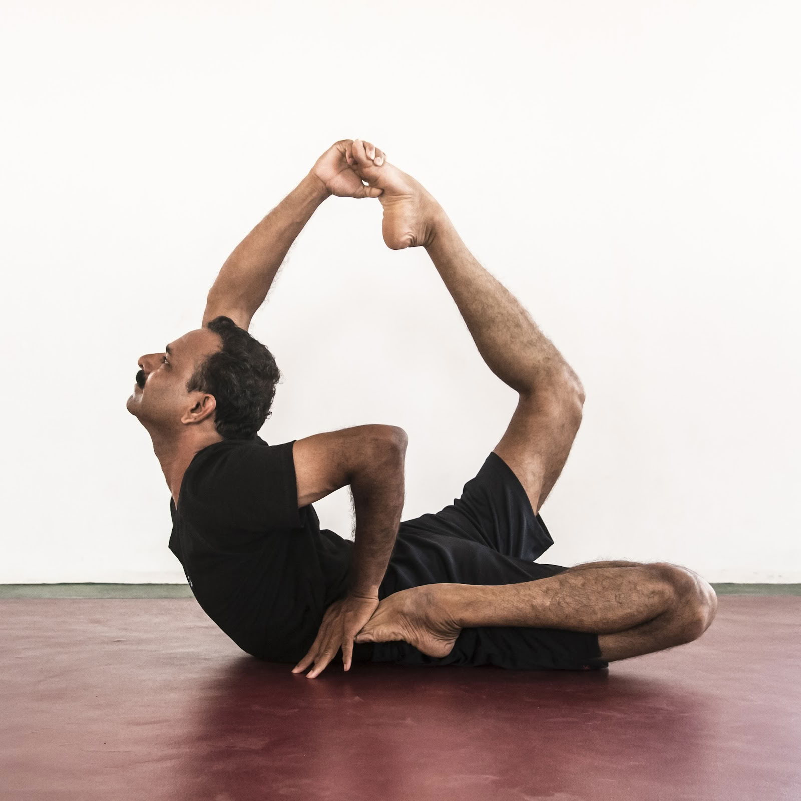 Yoga mit Srinatha, Mysore, Indien – Ashtanga | Hatha | Iyengar Yoga Lehrerausbildungszentrum