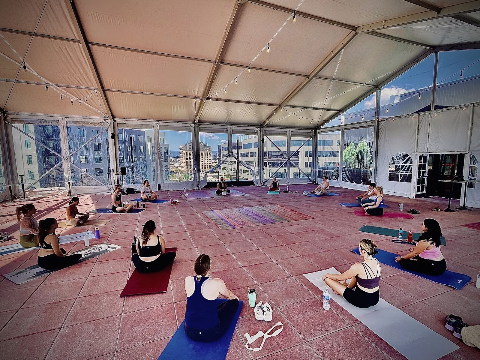 Denver – Yoga Social