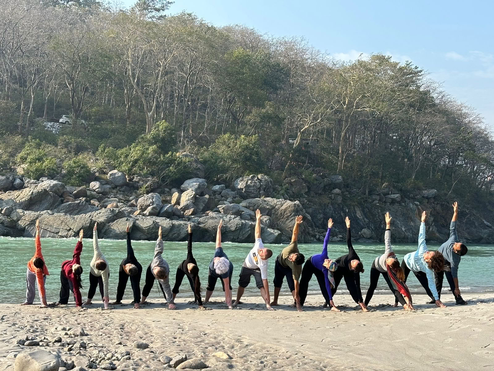 Jiva Yoga Academy - 200-Stunden-, 300-Stunden-Yoga-Lehrerausbildung in Rishikesh, Indien