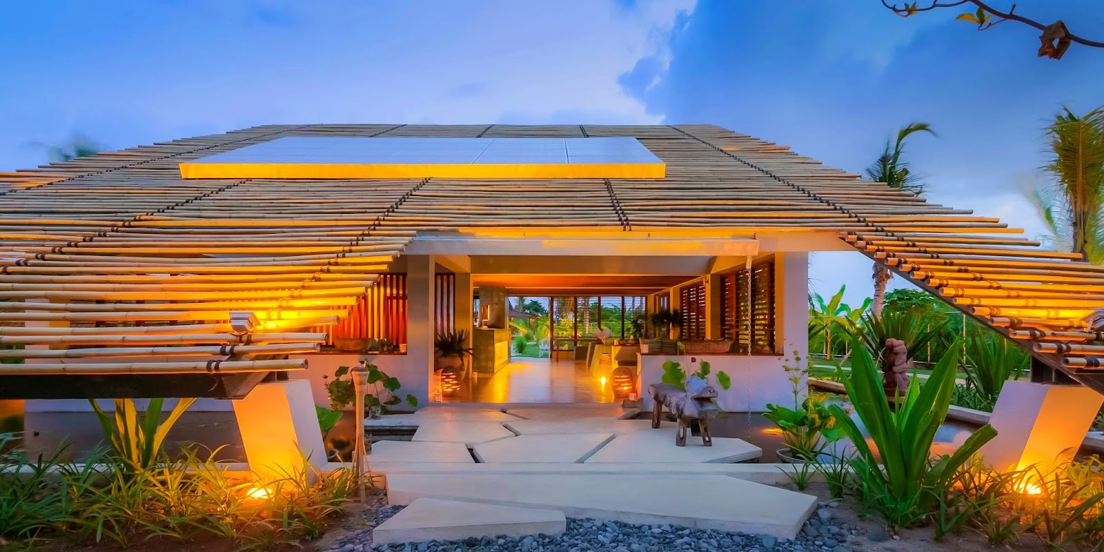 Hotel Komune und Beach Club Bali