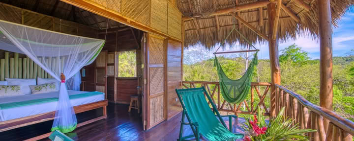 Privater Bungalow 6 (zweistöckig für vier Personen)
