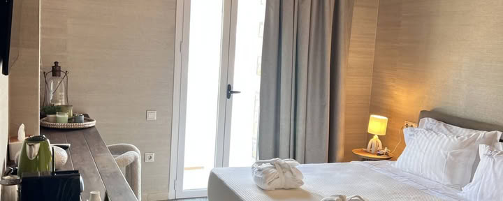 Deluxe mit Outdoor-Whirlpool