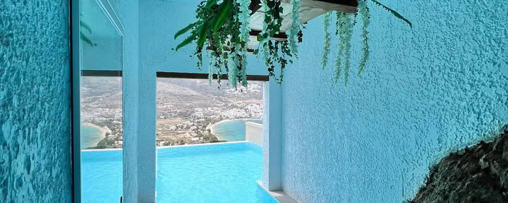 Deluxe mit Cave-Pool
