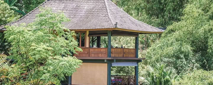 Wasserfall-Bungalow