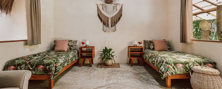 Doppelzimmer/Hütten mit eigenem Bad
