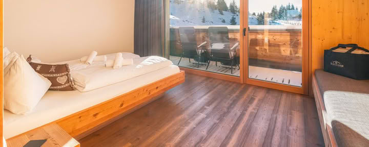 Pine Suite
